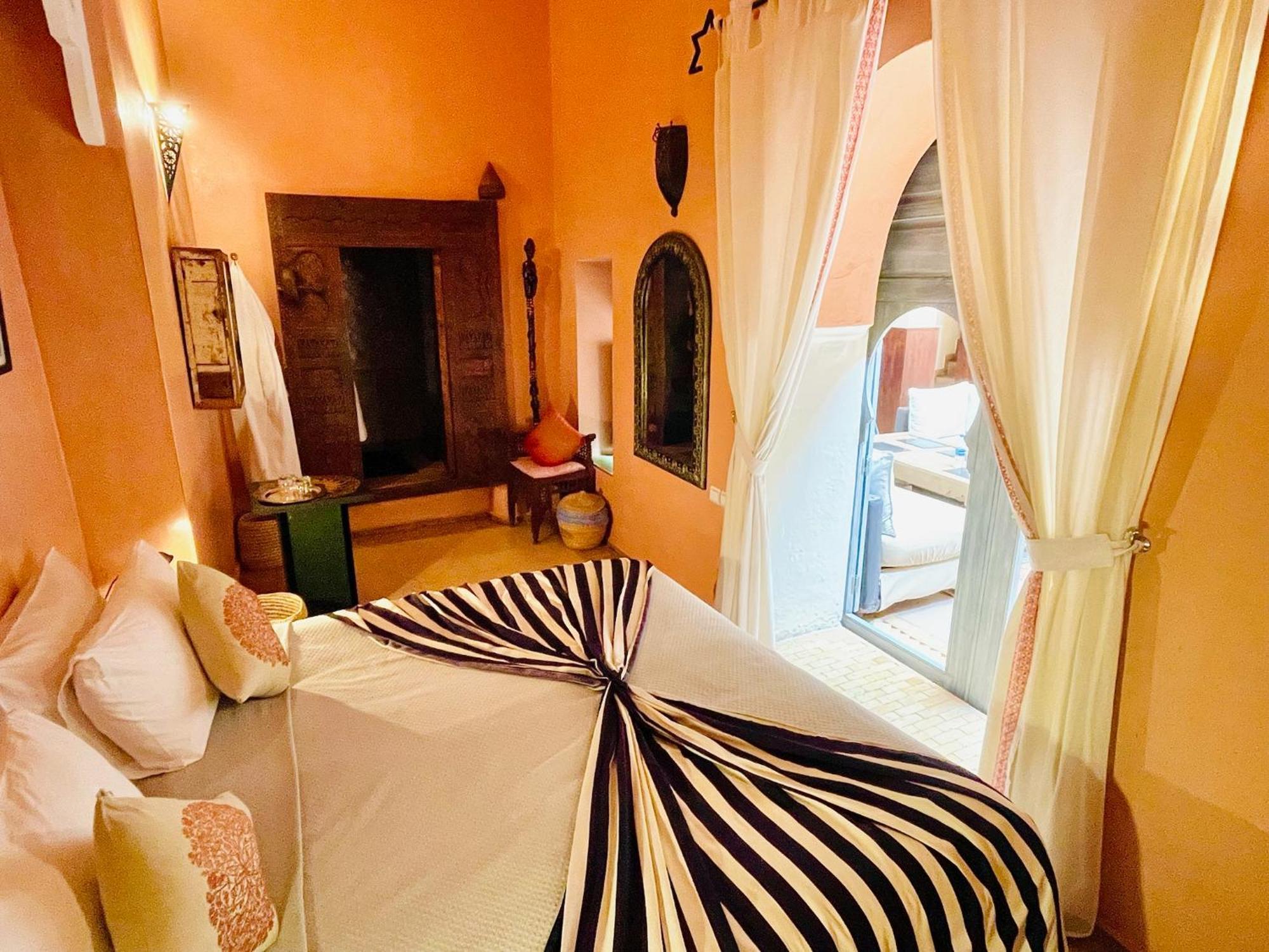 Exclusive And Stylish 4-Bedroom Riad With Plunge Pool Marrakesch Exterior foto